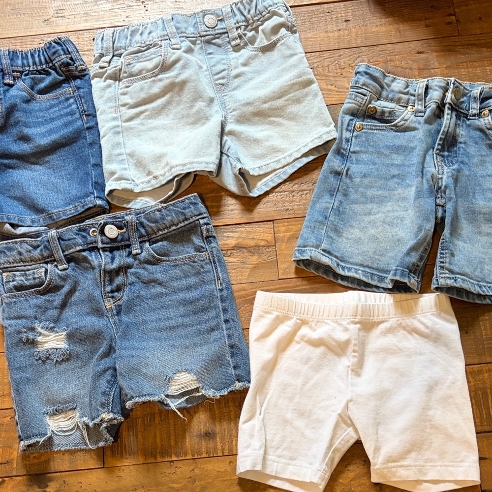 Old Navy girls 4t Denim and White Shorts Collection
